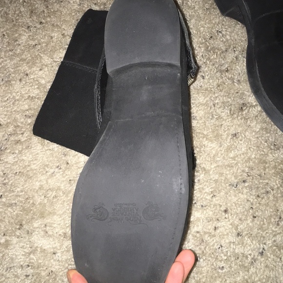 Black Nine West booties - Picture 4 of 7